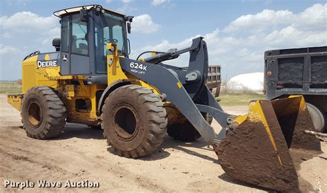 john deere 624k high lift